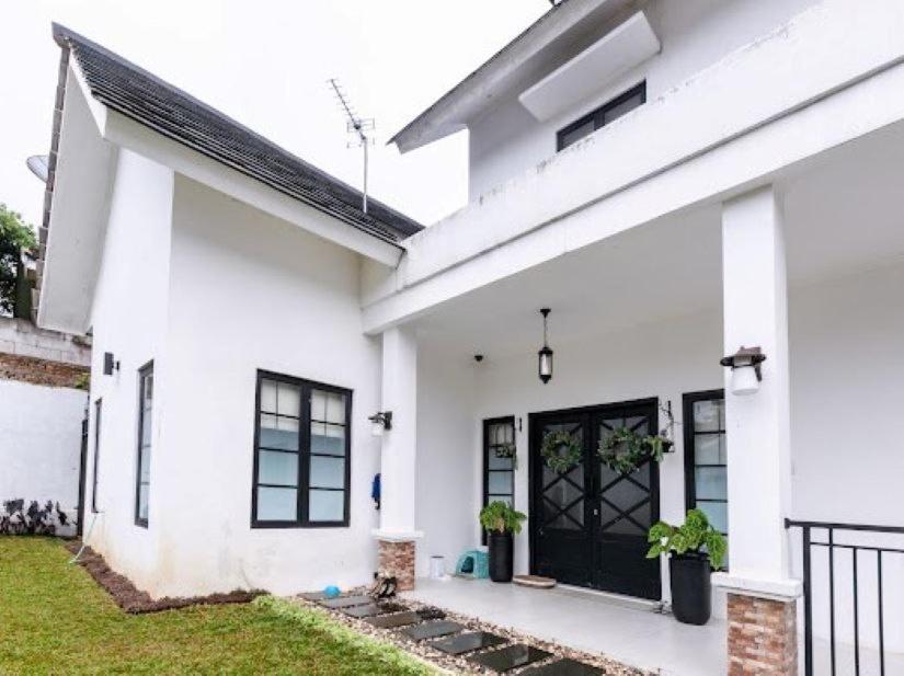 Stylish Villa At Green Apple U 35A Cipanas Puncak Sindanglaya Eksteriør bilde